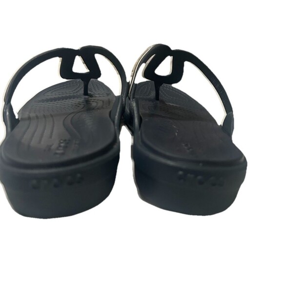 CROCS Sanrah  Women's 8  Gray Navy Blue Silver Metal Block Slide Sandal - Picture 8 of 12